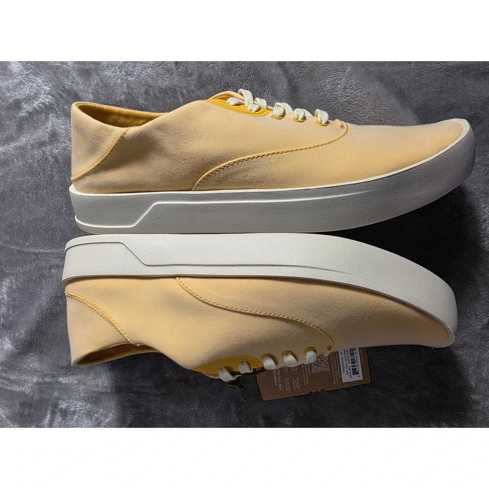 OluKai Tradewind Canvas Casual Sneakers Mens 10.5 Solar Glow Peach/Yellow NWOB
